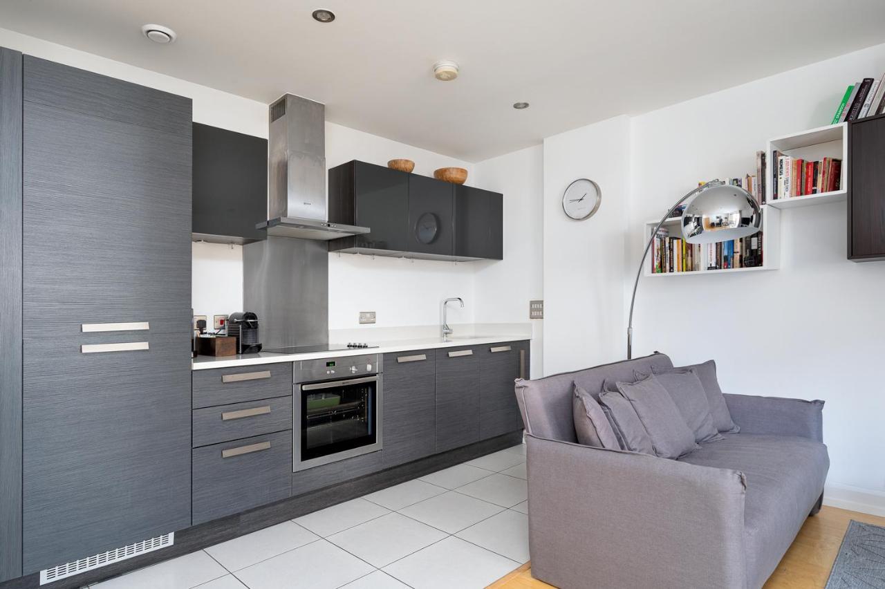 D8 - Canal View Apartment ลอนดอน ภายนอก รูปภาพ