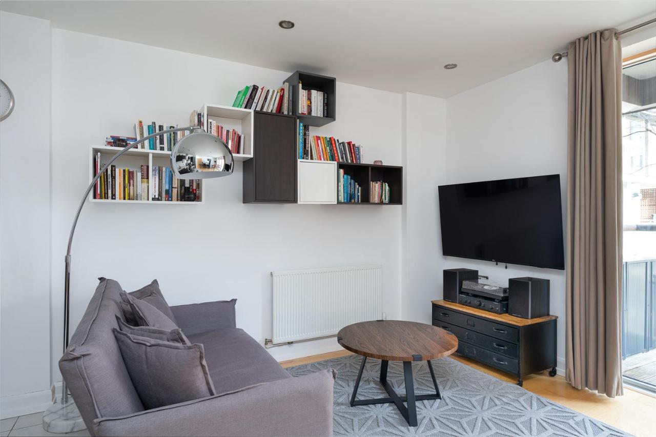 D8 - Canal View Apartment ลอนดอน ภายนอก รูปภาพ