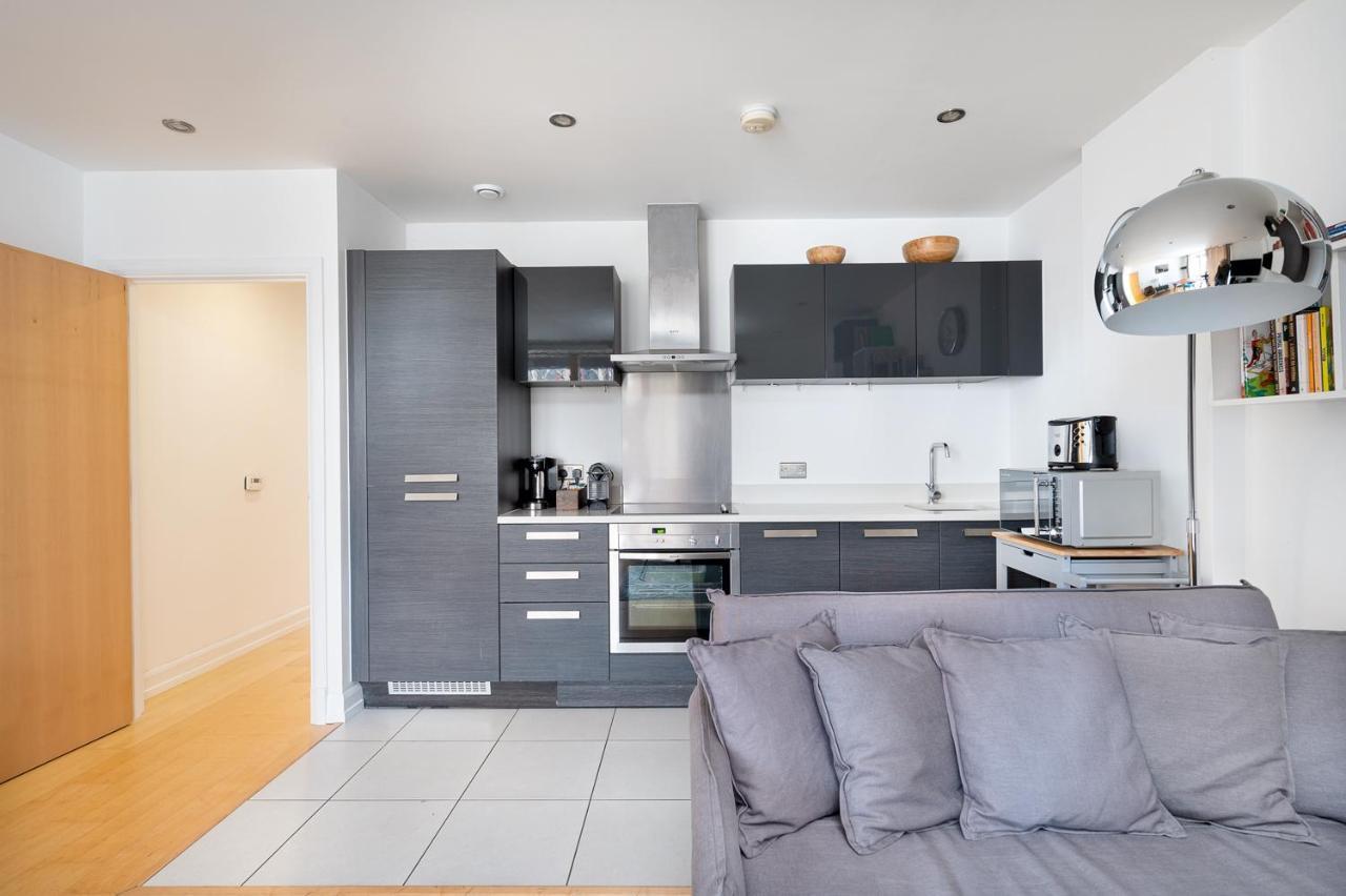 D8 - Canal View Apartment ลอนดอน ภายนอก รูปภาพ